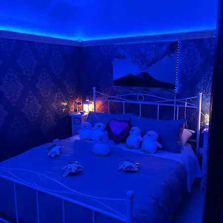 Donna Margherita Daire Napoli